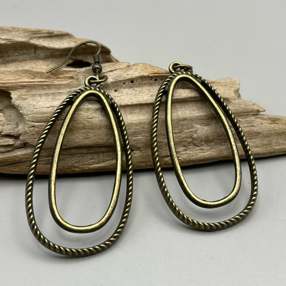 Elegant Bronze-Tone Dangle Earrings